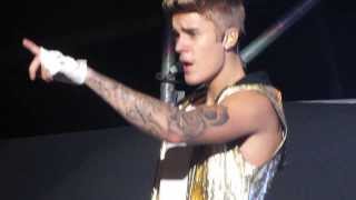 Justin Bieber  Eenie Meenie River Plate Stadium 0911 HD Desde FILA 5 LIVE [upl. by Odnala]