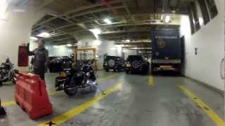 Parkage des motos dans le ferry [upl. by Nalyorf]