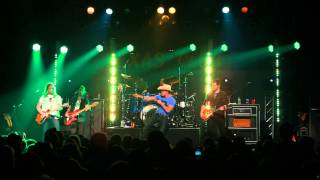 Dustin Lynch  She Cranks My Tractor  live at The Texas Club [upl. by Yesllek226]