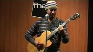 Nibs van der Spuy  Beautiful feet Live at Fnac Strasbourg [upl. by Bartle965]