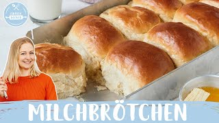 Milchbrötchen ☕🌞  Weiche und fluffige Hefebrötchen  in 20 Minuten vorbereitet  Einfach backen [upl. by Ahseyt]