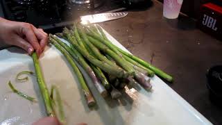 Comment bien cuisiner les asperges vertes ou blanches [upl. by Notla]