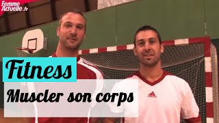 Muscler son corps avec les handballeurs [upl. by Schach]