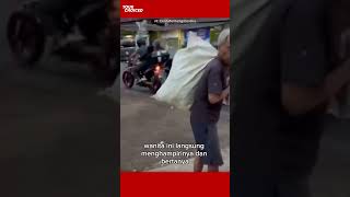 Kakek ini hanya punya uang tujuh ribu hasil dari penjualan barang bekas untuk beli nasi [upl. by Mareld]