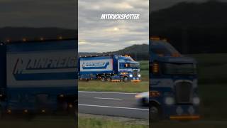 mainfreight headed northbound on the M1 in Northern NSW [upl. by Griffie]