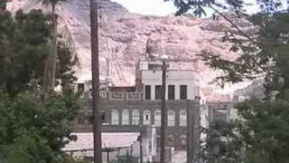 Aden Yemen 2005 part 1 Airport Khormaksar Crater Maalla Steamer Point [upl. by Lig]