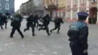 Police in action  asediu in Timisoara  Bataie Poli Timisoara Dinamo Zagreb [upl. by Neerhtak]