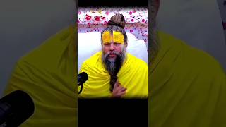 paremannad mahraj ji ham dusre ko nahi sambhal sakte hame apane ko sambhalna hi viral shot video [upl. by Noillid91]