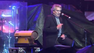 TOTO CUTUGNO  CANZONE DAMORE  FOCSANI  ROMANIA  11 OCT2015 [upl. by Anwahsed389]