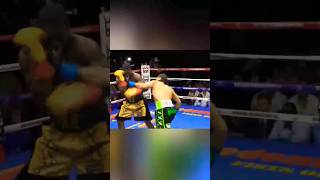 Blair Cobbs Perfect Set Up Scores The Knockdown Cobbs vs Broner [upl. by Bain]