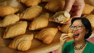 Pâtés chauds au poulet en pâte feuilletée enroulée en spirale  recette étonnante et festive [upl. by Nner89]