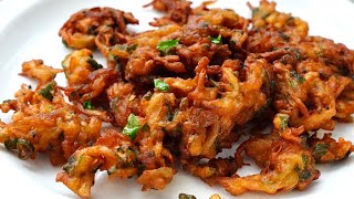 MASTERING THE BASICS OF CRISPY ONION BHAJJI Step By Step Guide In English Onion Pakora [upl. by Jarita]