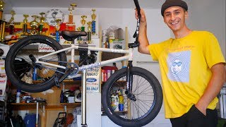 BUILDING A BRAND NEW BMX BIKE [upl. by Asen]