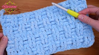 EASIEST Crochet Blanket For Bulky Yarn  How to Crochet The Mini Weave Stitch Chenille Yarn [upl. by Eecyal]