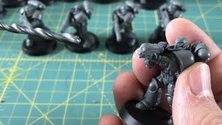 Howto short Modelling plasma reflectors on Primaris Hellblasters Space Marines WH40K [upl. by Akcimat138]