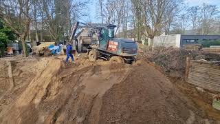 Germany Bagger Unfall [upl. by Yelsnya]