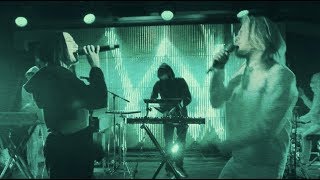 Alan Walker  All Falls Down Live Performance at YouTube Space NY with Noah Cyrus amp Juliander [upl. by Jecon]