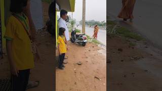 Adada mazhai da 🤣🌧️🌧️reenakannah comedy fun shortsviral shortvideo thanjaicouples shortsfeed [upl. by Arriec]