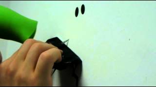 How to remove wall decals Use a hairdryer [upl. by Einitsed]