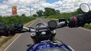 Speed 400 on a Triumph Owners club ride [upl. by Leitman]