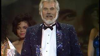 Kenny Rogers amp Dolly Parton Win Country Single  AMA 1985 [upl. by Dorolisa]