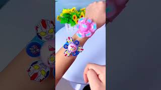 Ultraman Aisha luminous bracelet childrens ring bracelet can rotate and glow fun and stress [upl. by Thorin]