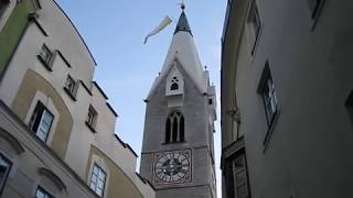 Brixen Südtirol Geläute der Stadtpfarrkirche St Michael [upl. by Elvera]