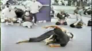 Mande Muda Silat  Guru Besar Herman Suwanda [upl. by Irneh]