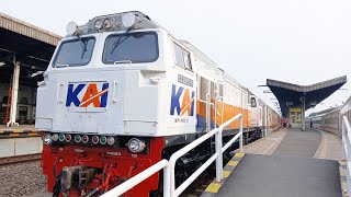 Pilihan naik kereta buat Balik jakarta Argo Cheribonkeretaapi stasiuncirebonstasiungambir [upl. by Latsyrhc]