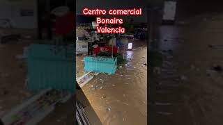 Centro comercial Bonaire inundación total [upl. by Yxel890]