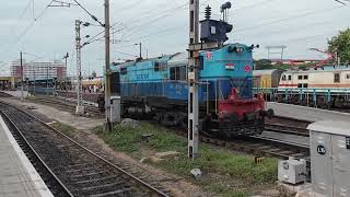 WDS 6 Shunting Engine IN Action [upl. by Thelma]