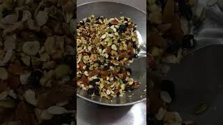 cookwithniku viralshort trending dryfruits dryfruitsandnuts healthy winter winterspecial [upl. by Ormsby342]