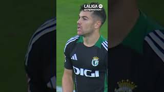 La triangulación entre Córdoba Espiau y Curro 📐LaLigaHighlights ElcheBurgosCF TodaMiVida [upl. by Adalie]