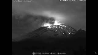 May 28 2023  Explosion  Popocatepetl Volcano Mexico  2147 MDT [upl. by Analra905]