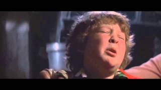 Los goonies  Confesion de Chunk Latino [upl. by Purdum]