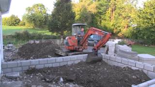 Hitachi Mini Digger prepares a Foundation [upl. by Hoashis]