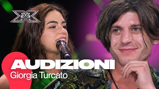 Rkomi si INNAMORA di Giorgia  X Factor 2022  AUDIZIONI 2 [upl. by Sonafets]