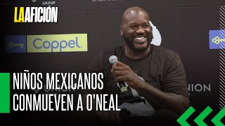 Shaquille ONeal regala tenis a niños en Ecatepec en su visita a México [upl. by Eltsryk157]