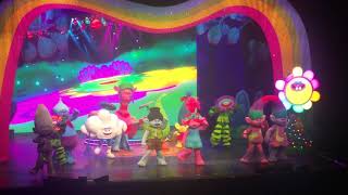 Trolls live 5 [upl. by Eolanda]