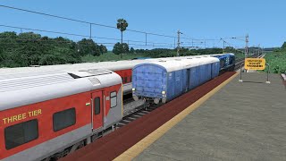 TKD 40122 WDP4D WITH 1 PARCEL COACH COUPLING LHB COACHES  1st AC amp SLEEPER LHB [upl. by Ynad726]