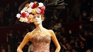 Alexander McQueen  Spring Summer 2007 Full Show  Exclusive [upl. by Curcio]