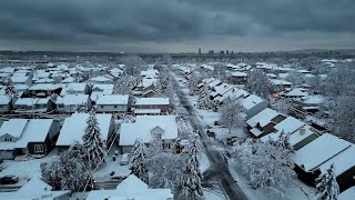 Neige de décembre à Brossard Québec [upl. by Tnecnivleahcim185]