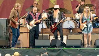 Tedeschi Trucks Band perform “Palace of the King” with special guest Billy Gibbons [upl. by Ailehs]