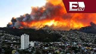 Chile incendio en Valparaíso deja 12 muertos y dos mil casas quemadas Titulares de la tarde [upl. by Yrroc]