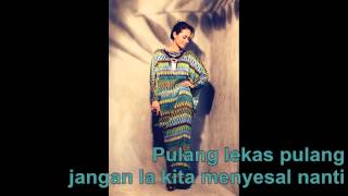 Maya Karin  Pulang Lyric Video [upl. by Einolem670]