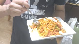 Napolitan Spaghetti cooked in 3 minutes food [upl. by Atteloiv628]