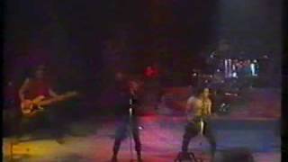 KUD Idijoti  Live Subotica YURM 1987 TVNS [upl. by Nosnek]