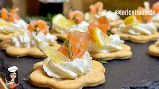 Antipasto per Capodanno Crostini Fioriti con Salmone affumicato e Formaggio limone e timo [upl. by Addiego]