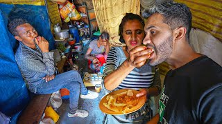 Probando COMIDA CALLEJERA en ETIOPÍA  ¿Realmente es “SUCIA” 🇪🇹 [upl. by Graner380]