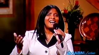 Sarah Vargas  El Que Habita Al Abrigo De Dios En Vivo desde 3ABN Latino [upl. by Aerdnas]